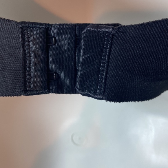 WARNER’S Underarm Smoothing Bra Black Size 38C - Picture 5 of 9